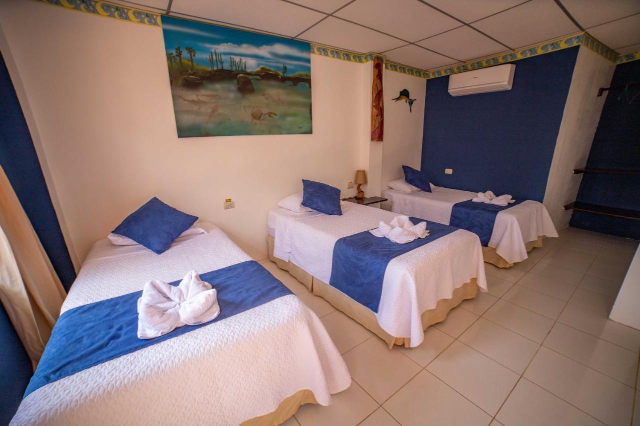 Hostal Gladismar Puerto Villamil Esterno foto