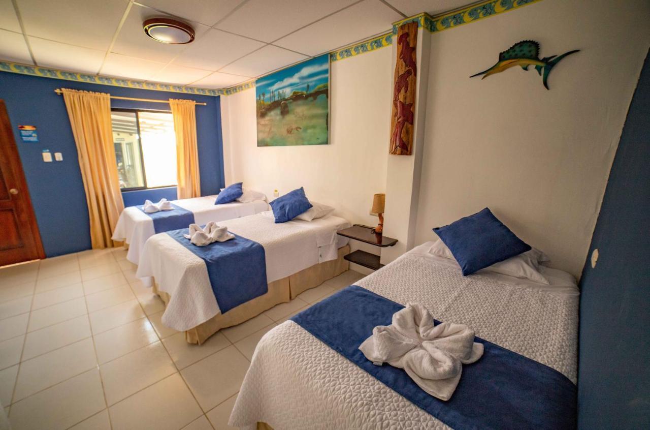 Hostal Gladismar Puerto Villamil Esterno foto